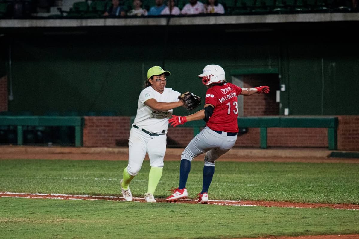 El Águila explota a la ofensiva y gana en Villahermosa