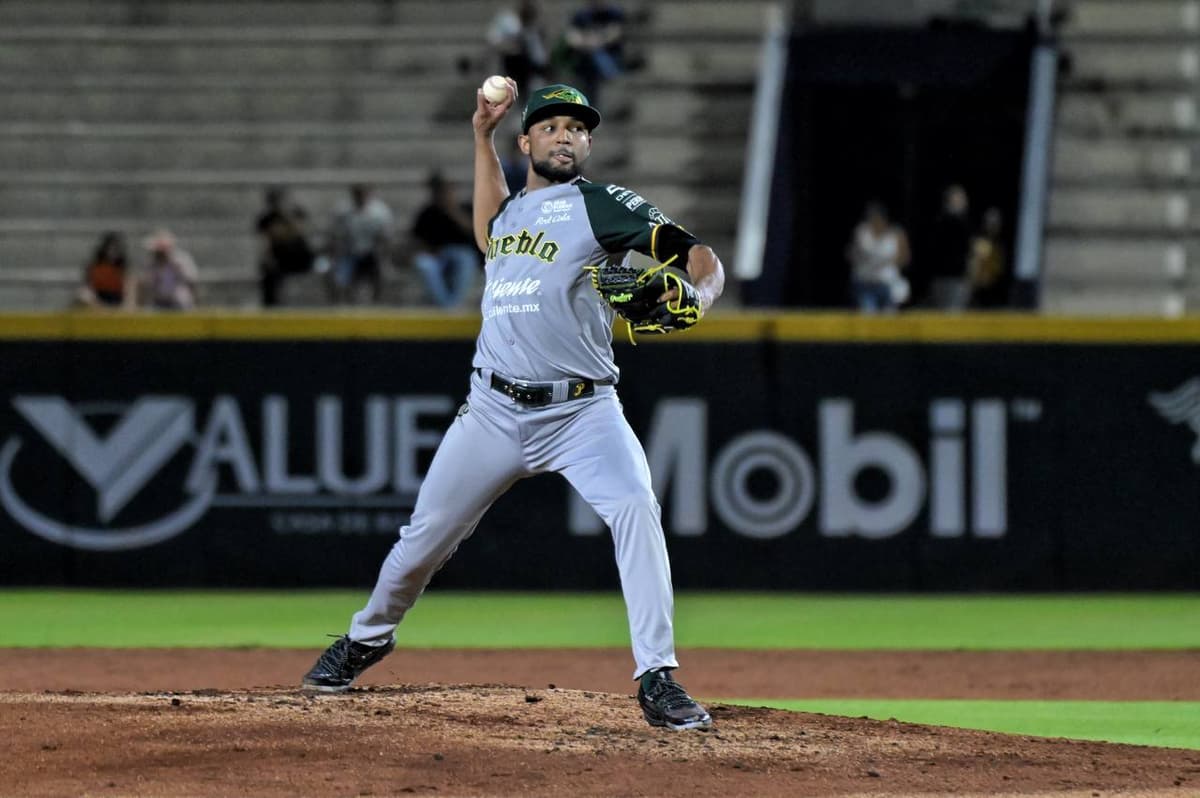 Fugaz juego en Cancún y triunfo de Pericos
