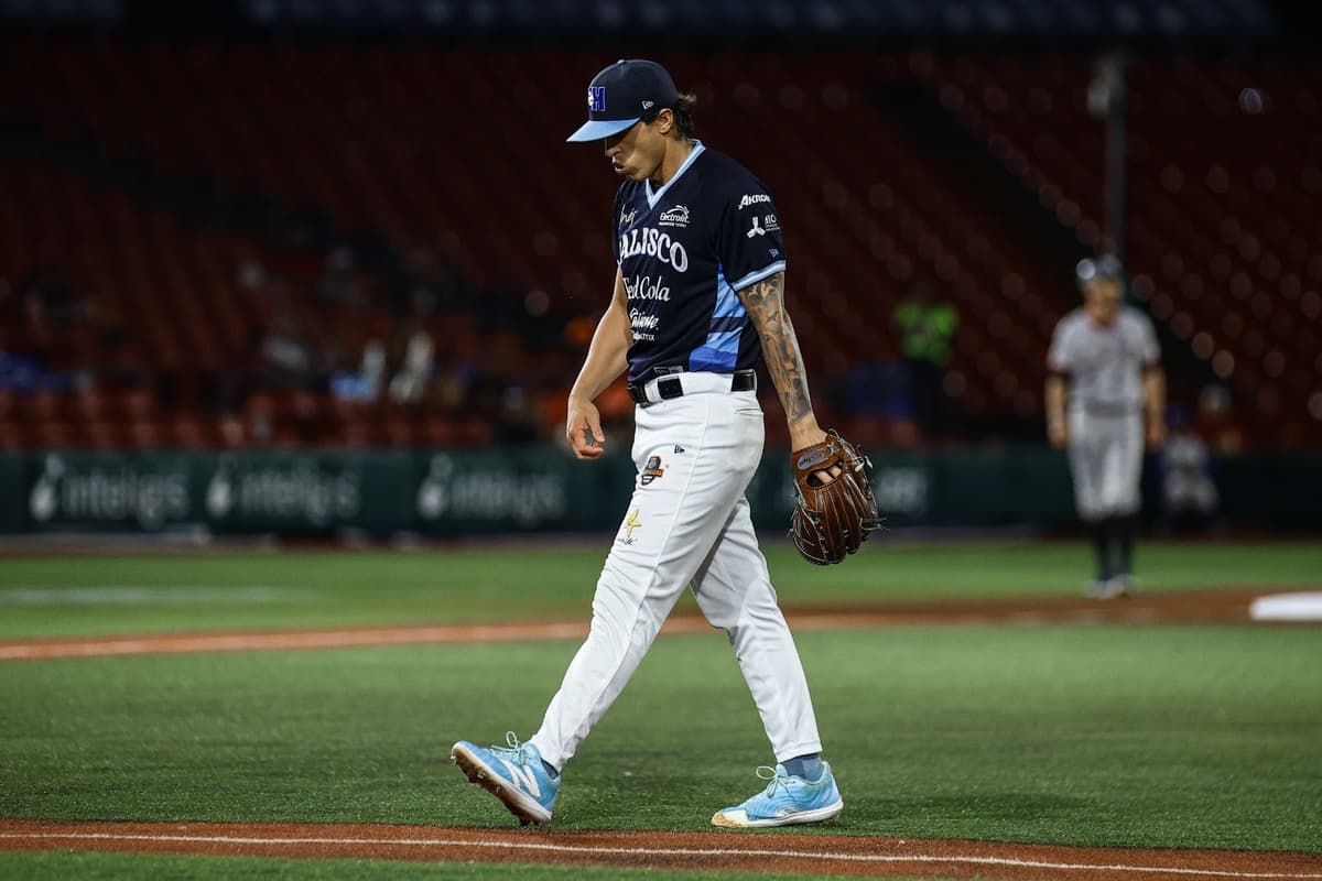 Joya de pitcheo de Dereck y Charros vence a Sultanes