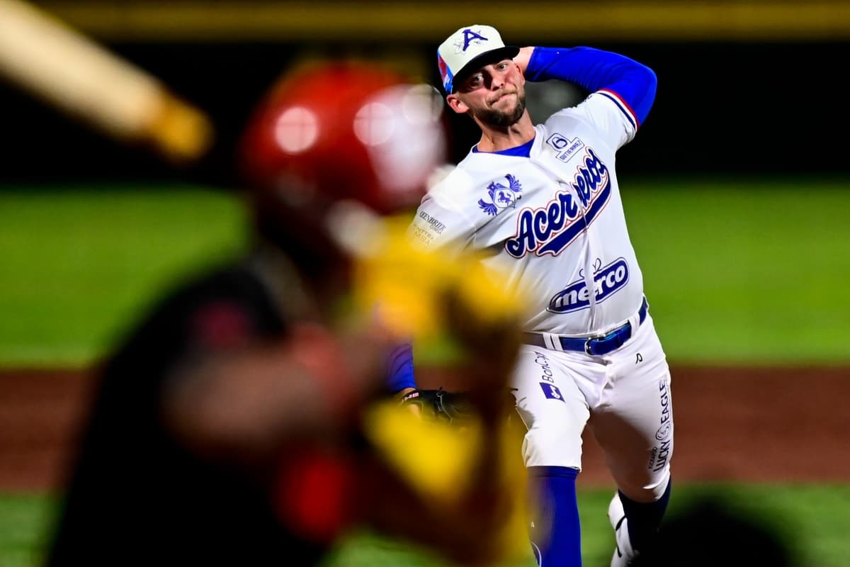 Luce Ian McKinney en una gran noche de bateo Acerero