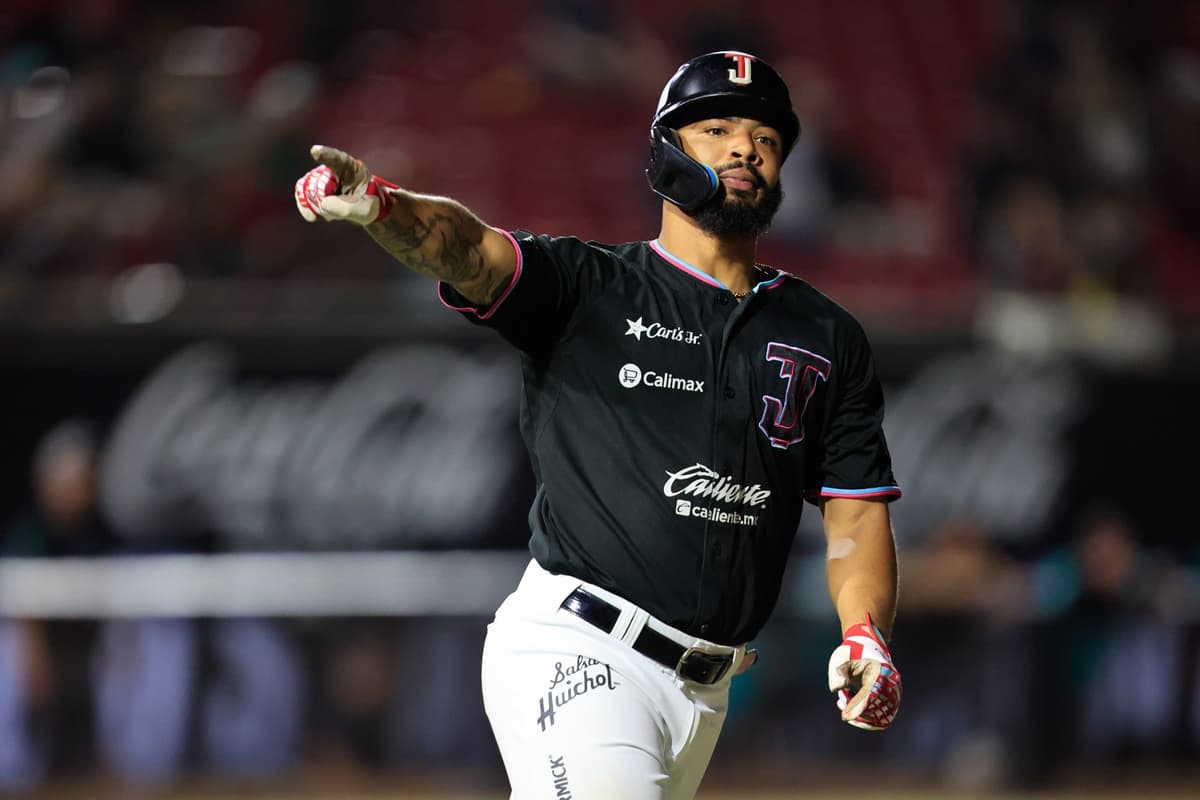 Toros pegan primero a los Saraperos