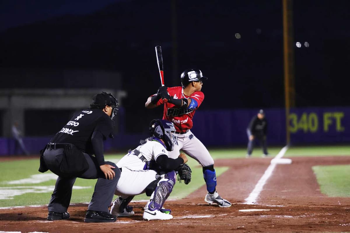 Piratas viene de atrás para vencer a Querétaro