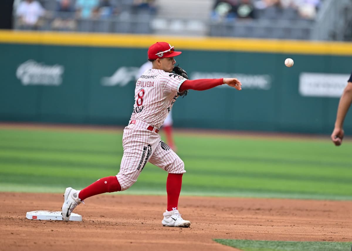 Diablos Rojos mantiene la ventaja y se coloca 2-0 en las Series de Zona