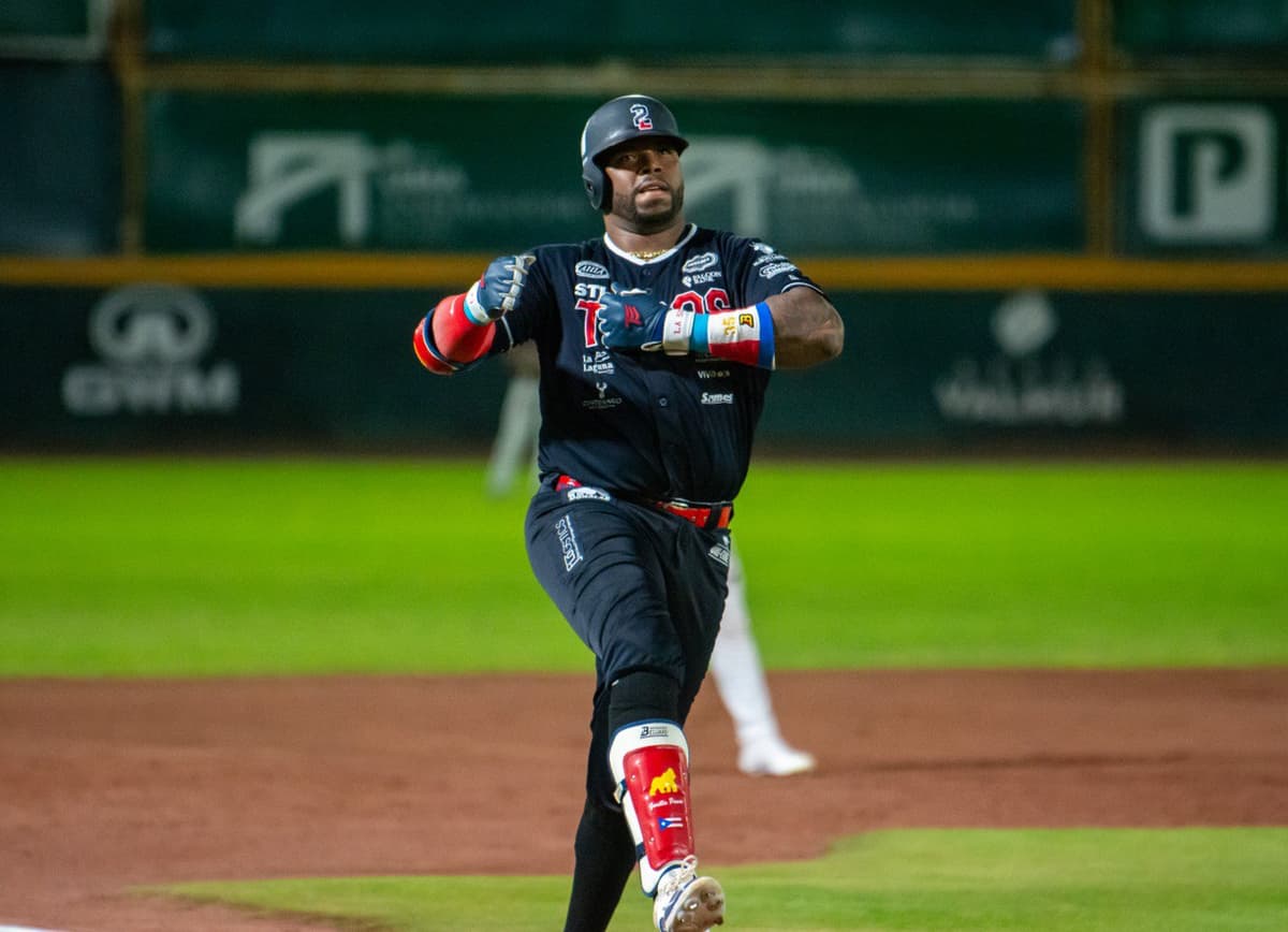 Dos Laredos se coloca a un triunfo de la Serie de Campeonato