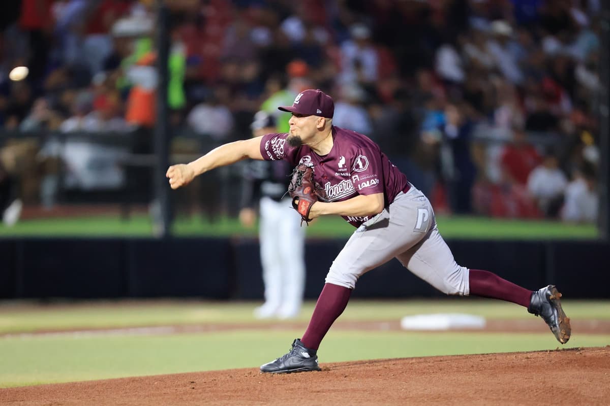 Caen los astados en duelo de pitcheo