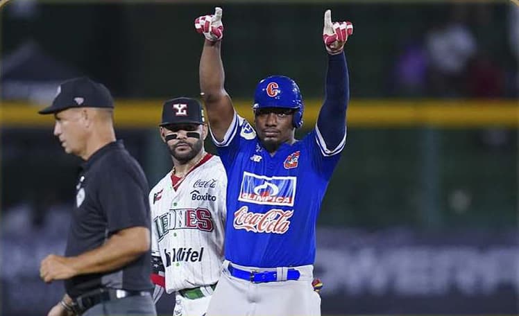 Jesús Marriaga y Edwar Colina llegan a Saltillo