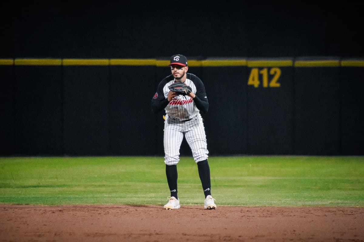 Michael Robles es el primer refuerzo rumbo al 2025