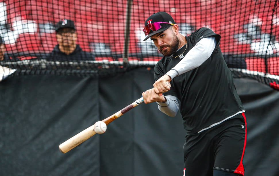 Saraperos anuncian la llegada del infielder Renato Núñez