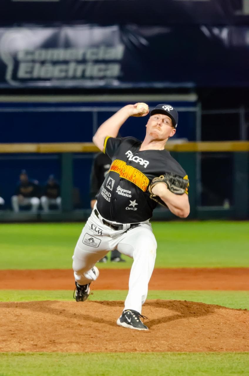 Se enciende la loma con la llegada de Shea Spitzbarth