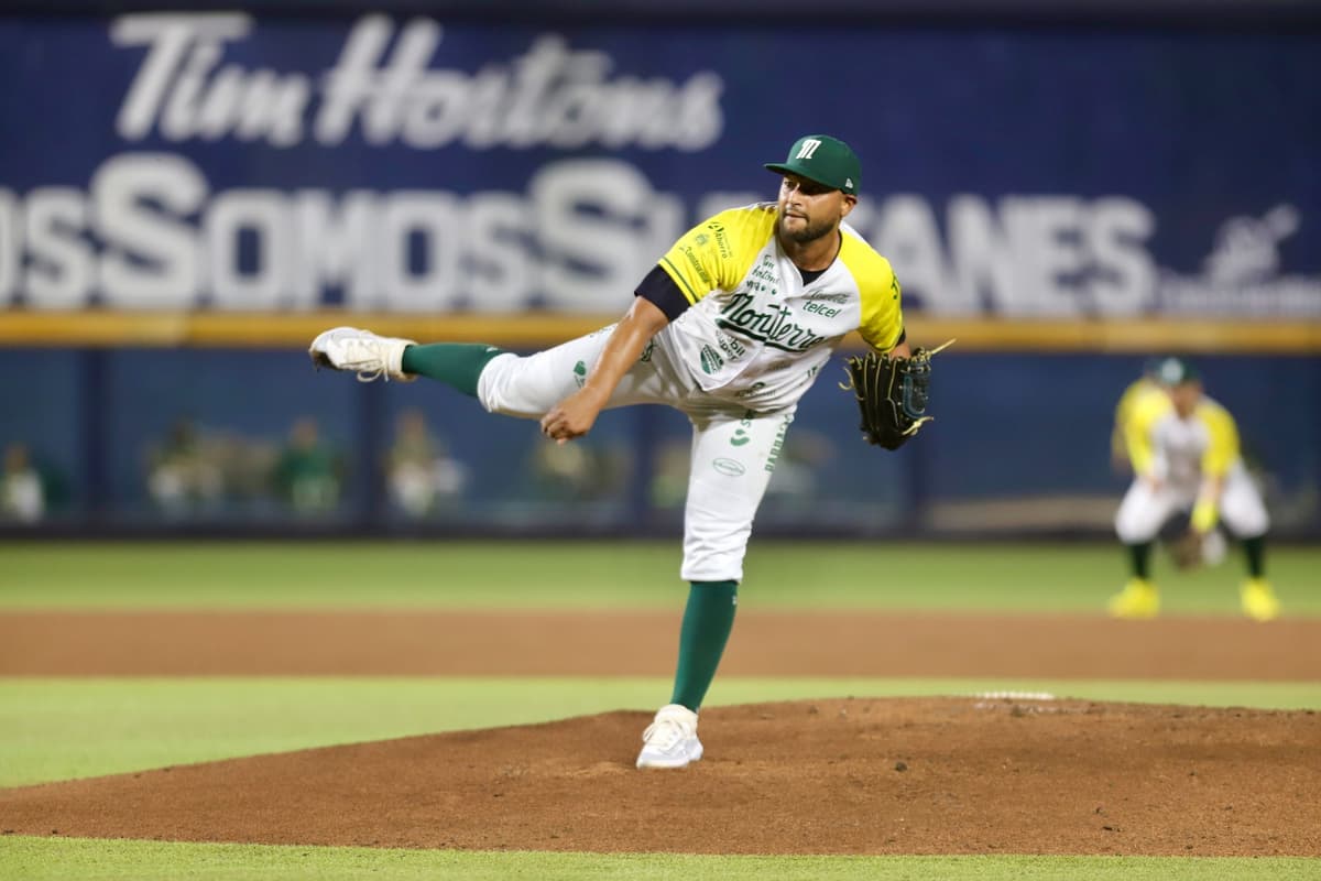 Lanzador con no-hitter llega a Chihuahua