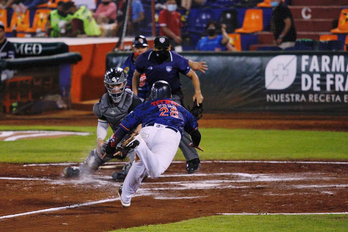 Cambio entre hidrocálidos y Tigres