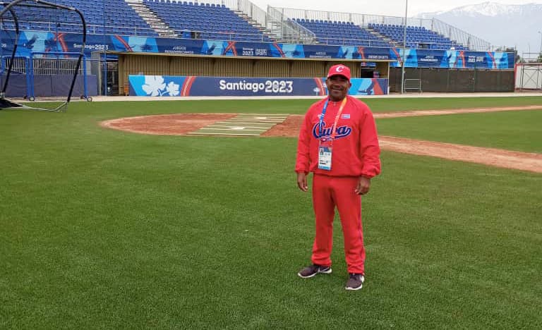 Diuber Vargas, coach de pitcheo de El Águila LMS