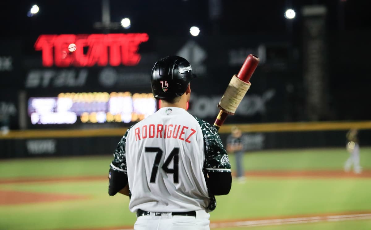 Isaac Rodríguez es el rey de las inauguraciones
