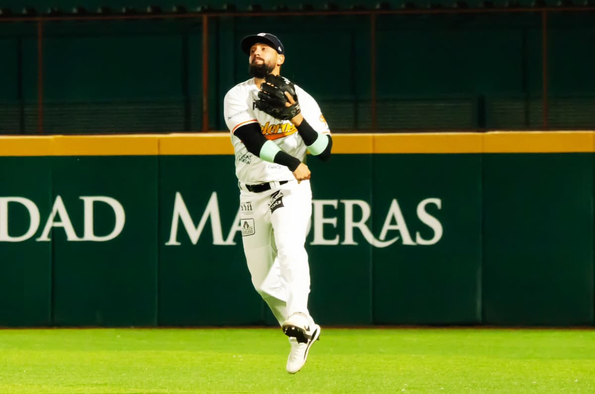 Regresa Daniel Cornejo a Rieleros, llegan Juan Robles y Elniery García