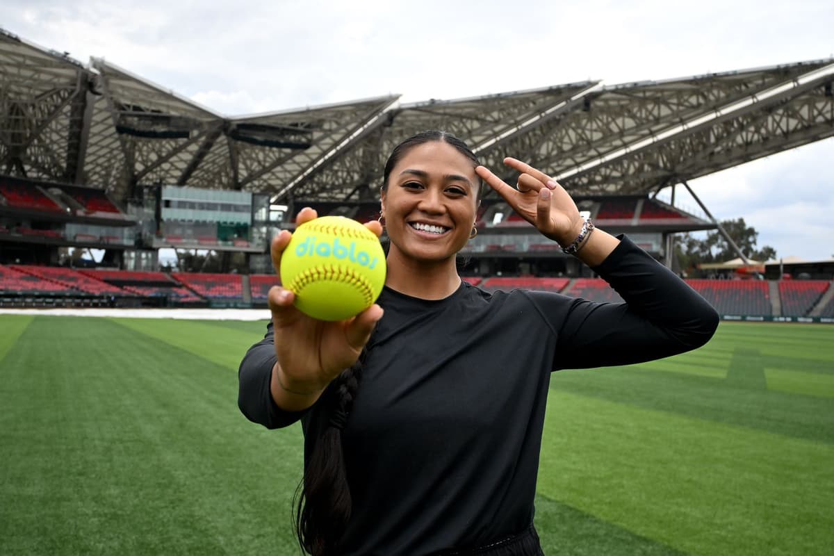 Megan Faraimo se une al staff de lanzadoras de Diablos Rojos Femenil