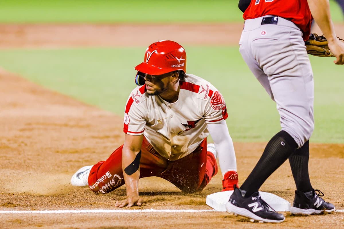 Gustavo Núñez se integra a las filas de los Bravos para la LMB 2025