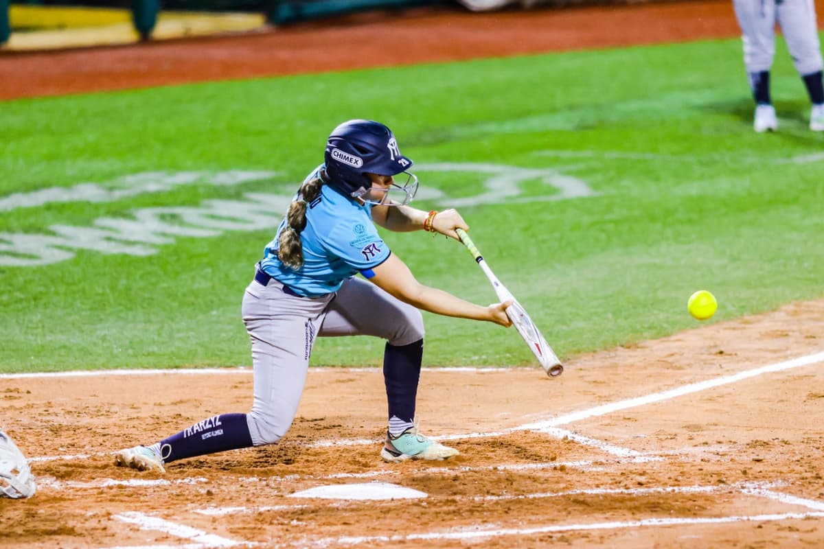 Sultanes pega primero en el Beto Ávila